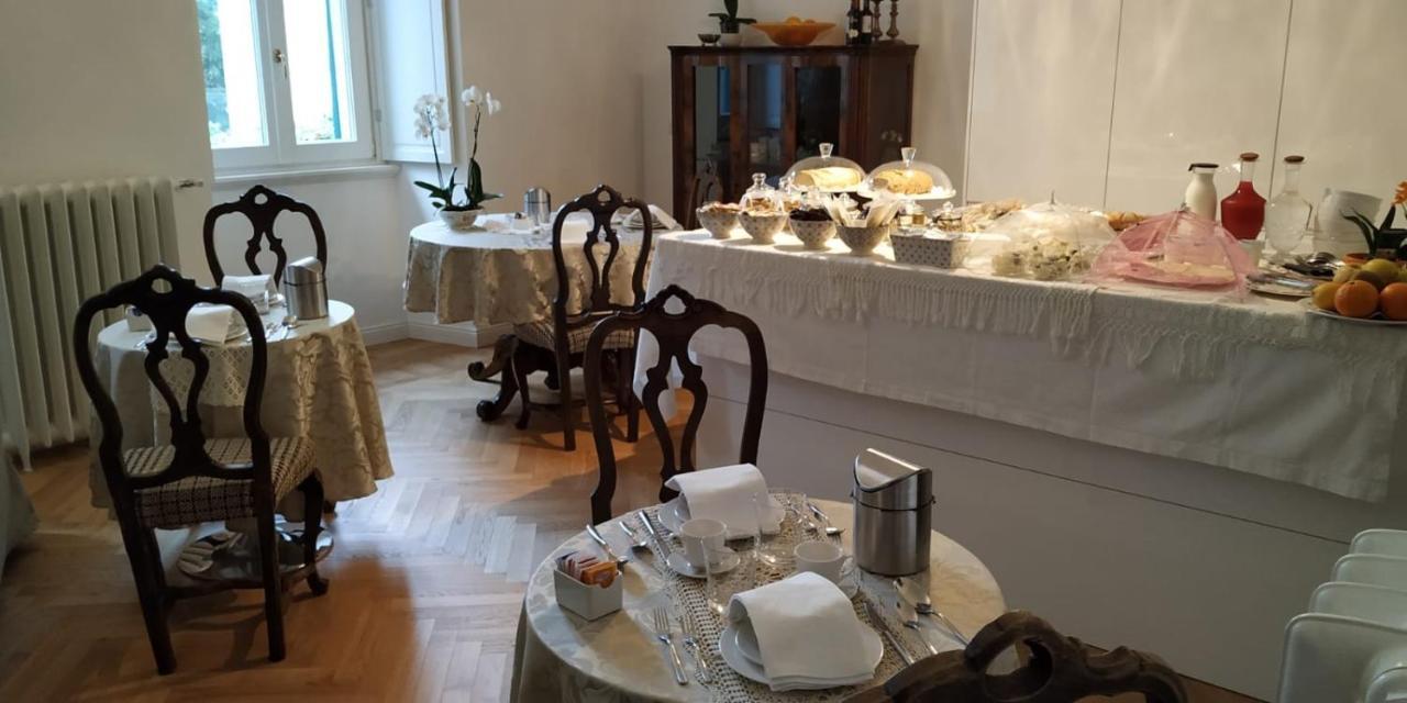 コモ La Belle Coquette Bed & Breakfast エクステリア 写真