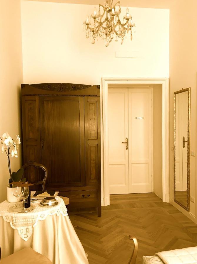 コモ La Belle Coquette Bed & Breakfast エクステリア 写真